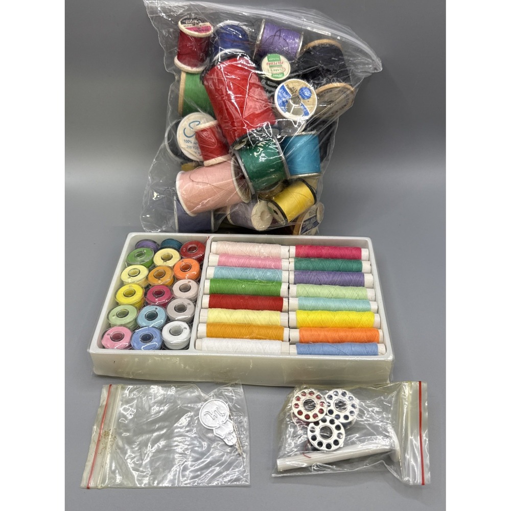 Vintage Thread Spools Lot Mixed Colors Sizes Sewing Craft Estate Fresh Bobbins